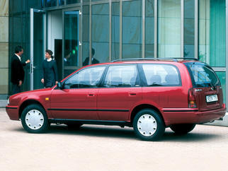   Primera Комби (P10) 1990-1995