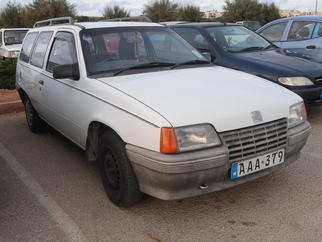  Astra Mk II Модел T 1984-1991